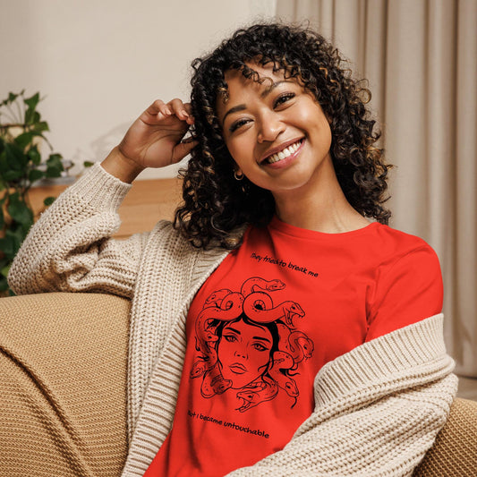 Medusa black - Women's Relaxed T-Shirt